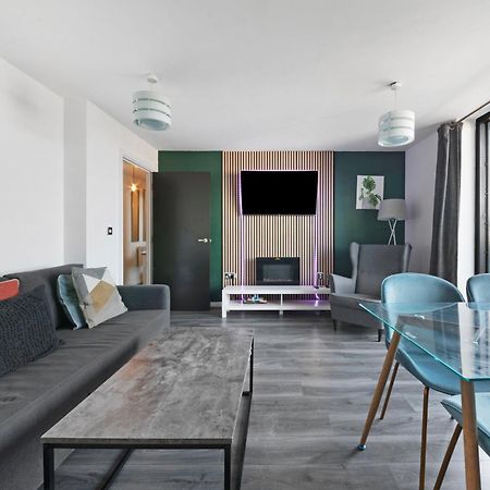 Penthouse W/ Hot Tub Near Stratford, Westfield Leilighet London Eksteriør bilde