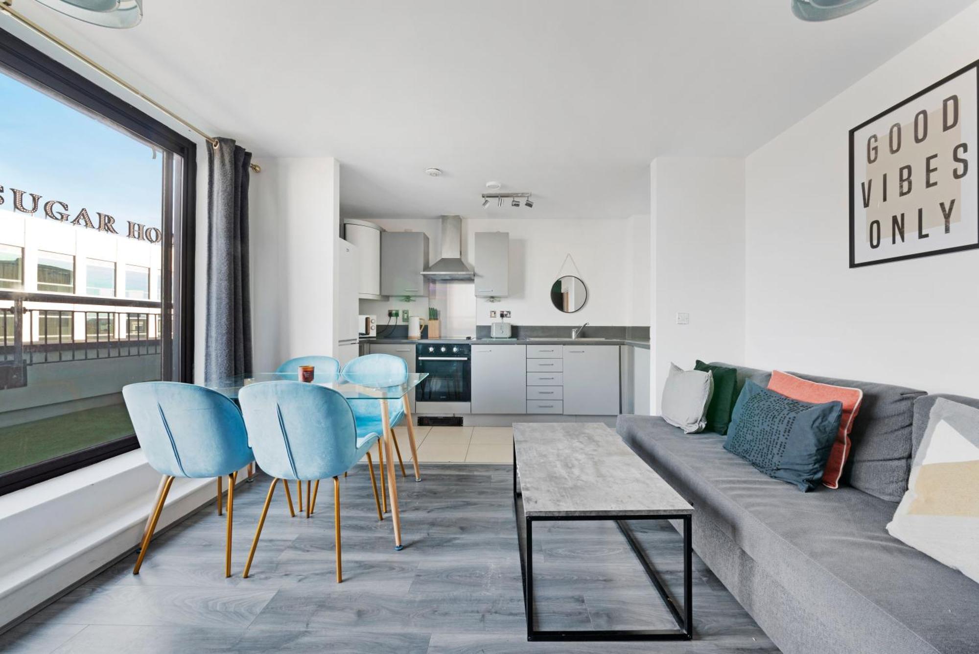 Penthouse W/ Hot Tub Near Stratford, Westfield Leilighet London Eksteriør bilde